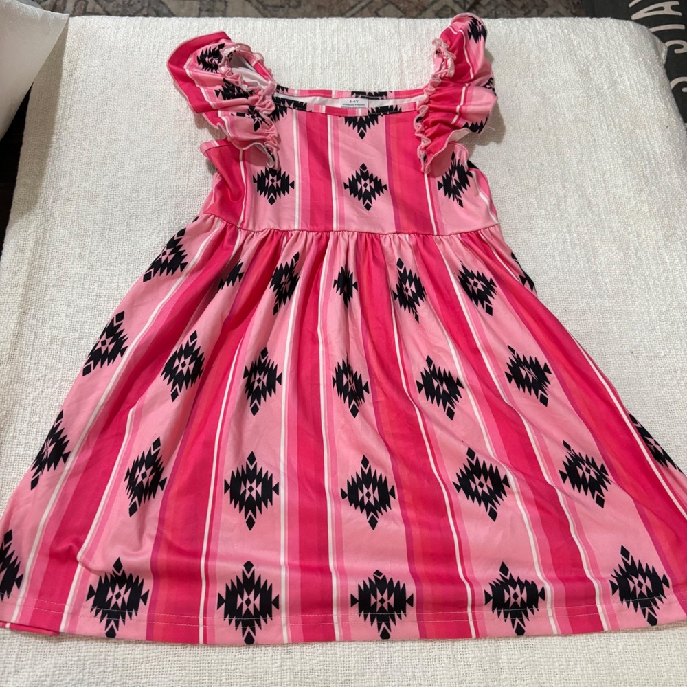 Girls Pink Southwestern Striped Flutter Sleeve Dress Geometric Diamond Size 5-6Y